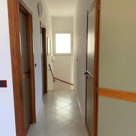 Ciuri Di Fronte Al Mare Hébergement de vacances *